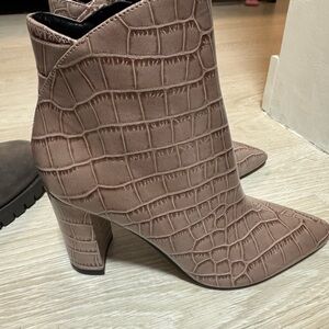 Marc Fisher Brown Heeled Boots with High-Quality Sole
